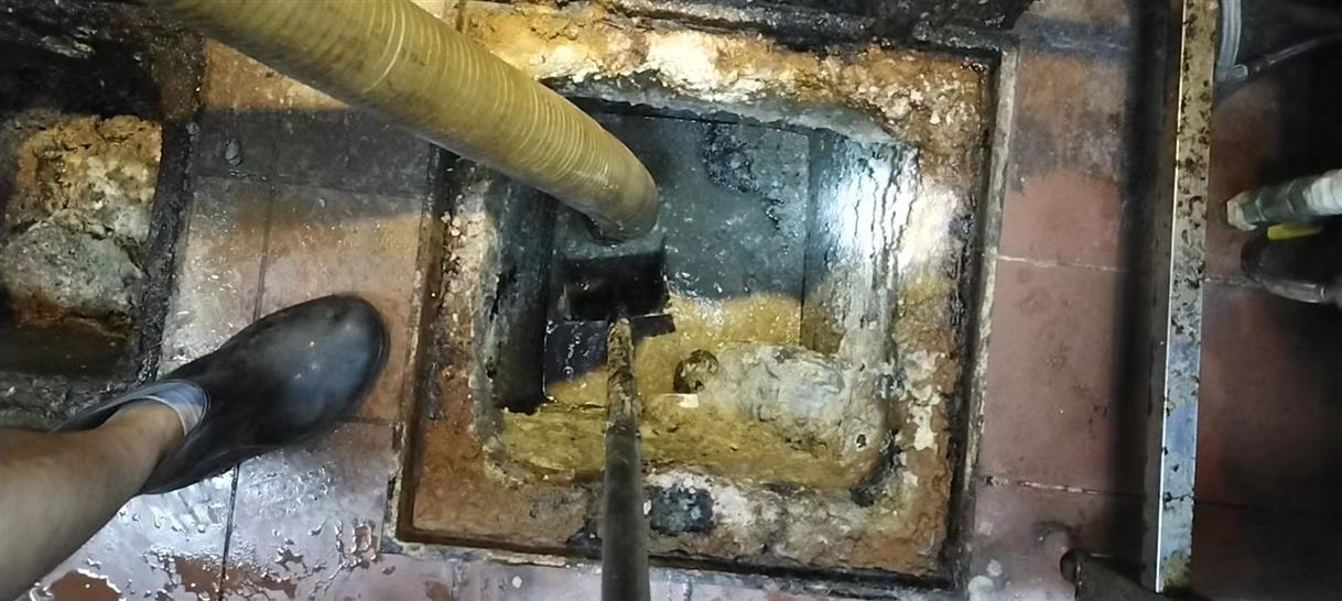 富拉尔基化油池清理-污水池清掏