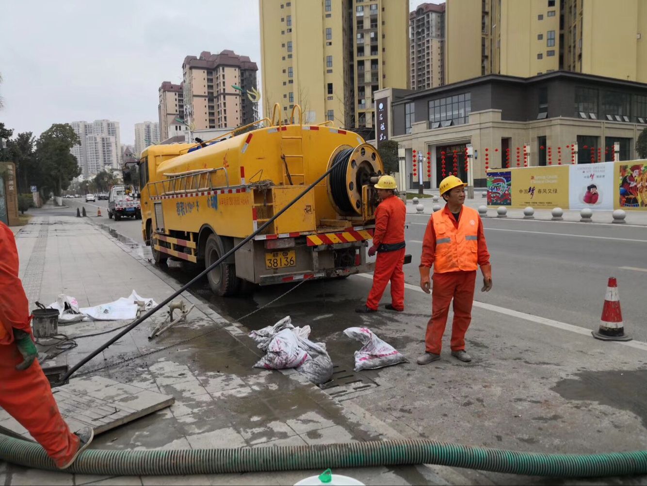 富拉尔基排污管道清淤-管道清洗